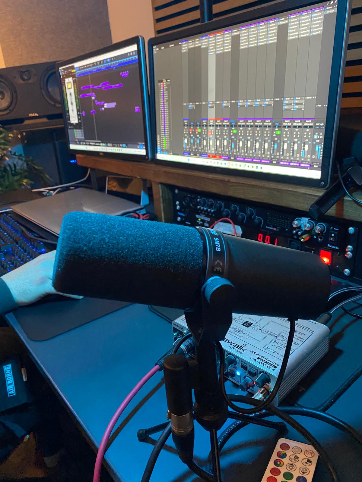 Shure SM7B with dual monitors and Pro Tools